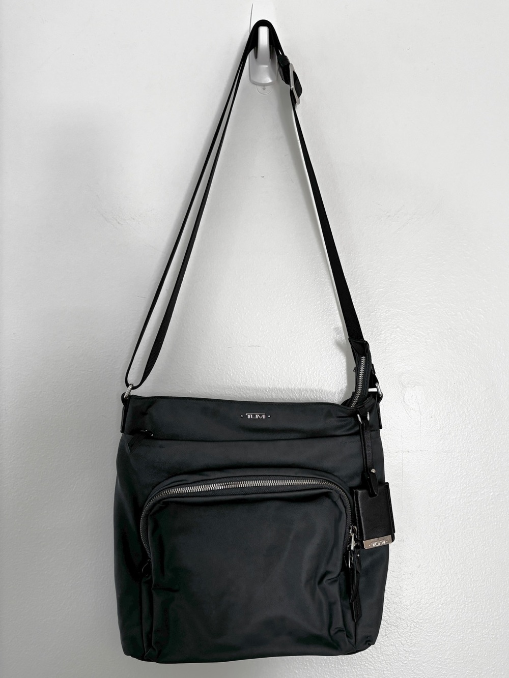Tumi Voyager Capri Dark Gray/Black Nylon Crossbody